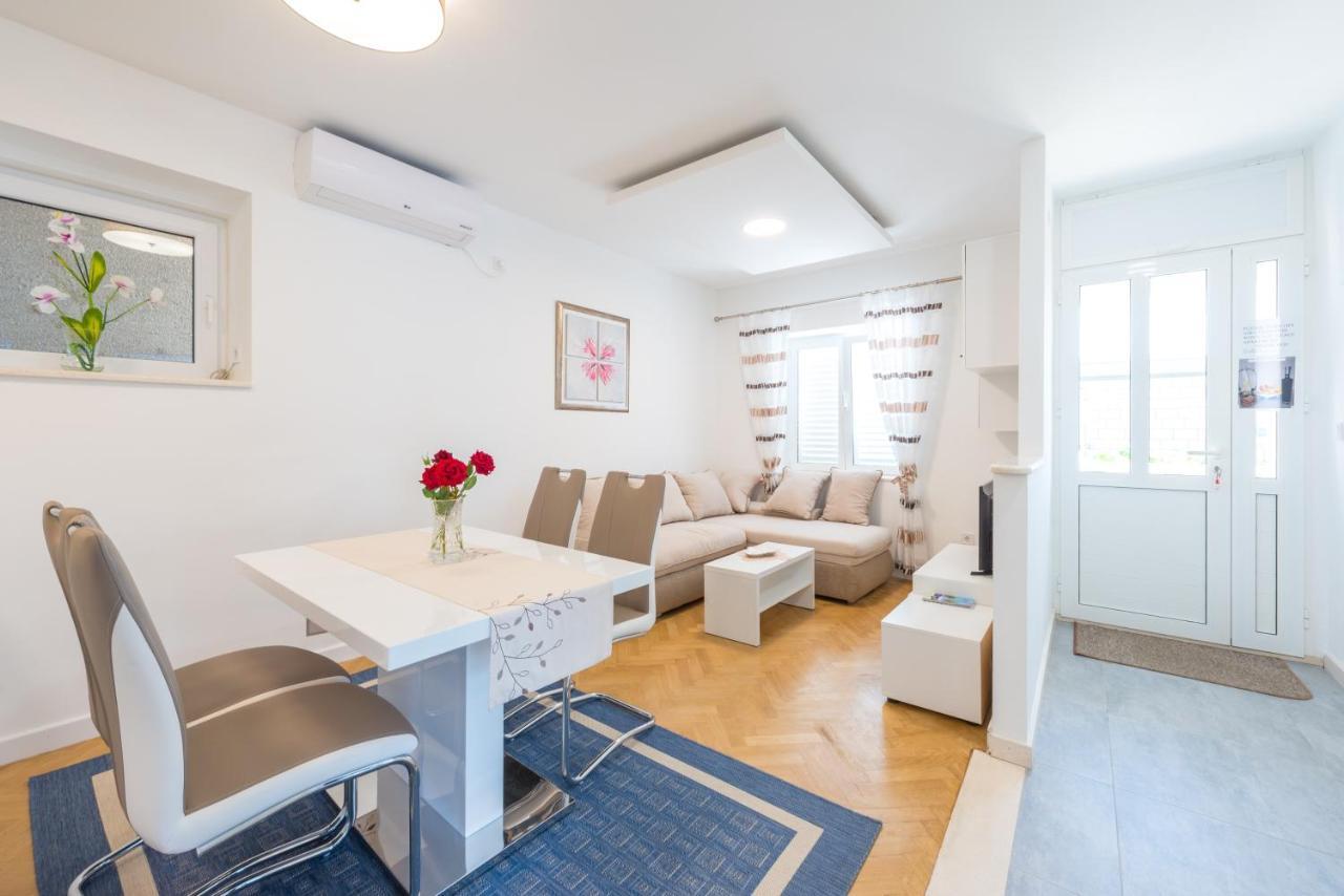 Apartments Lucija Dubrovnik Room photo